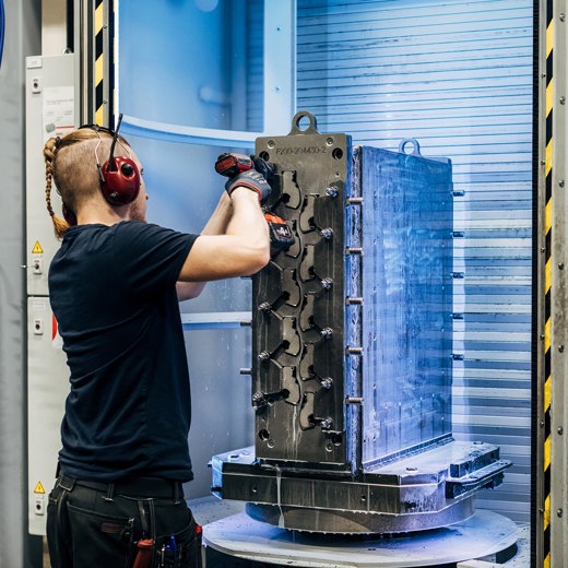 Fleroperationsbearbetning 1200X1200 Cd00001085